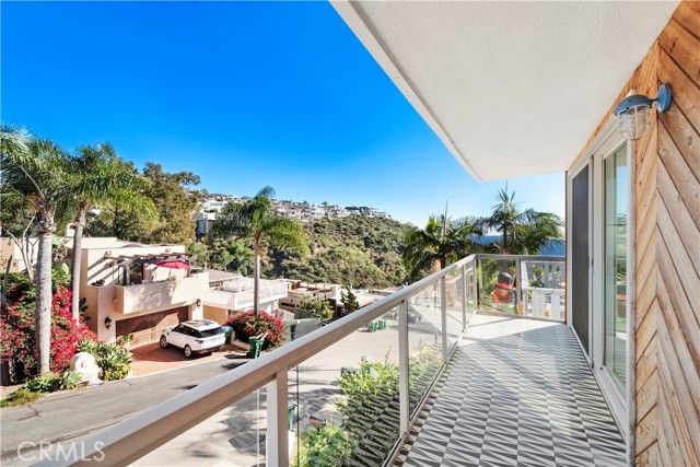 1053 Oro Street, Laguna Beach, CA 92651