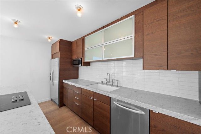 1053 Oro Street, Laguna Beach, CA 92651