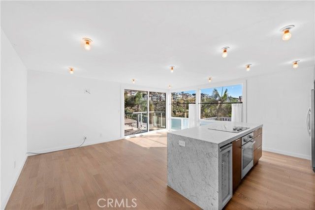 1053 Oro Street, Laguna Beach, CA 92651