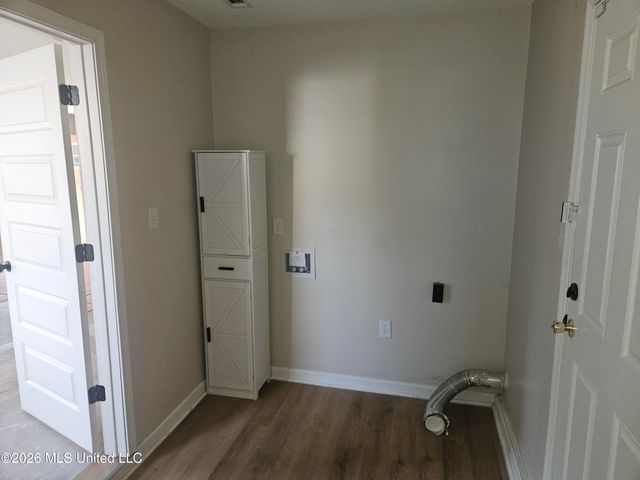 2012 Woodbury Road, Gautier, MS 39553