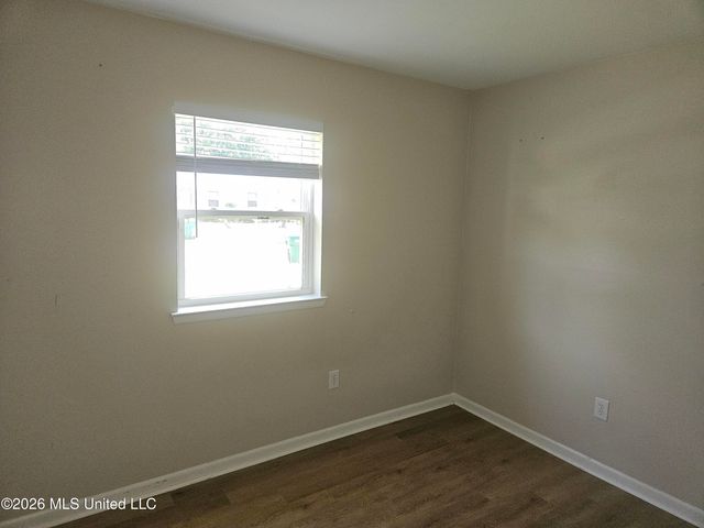2012 Woodbury Road, Gautier, MS 39553