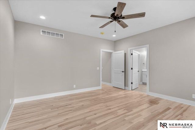 8825 Ranch Gate Road, Lincoln, NE 68520