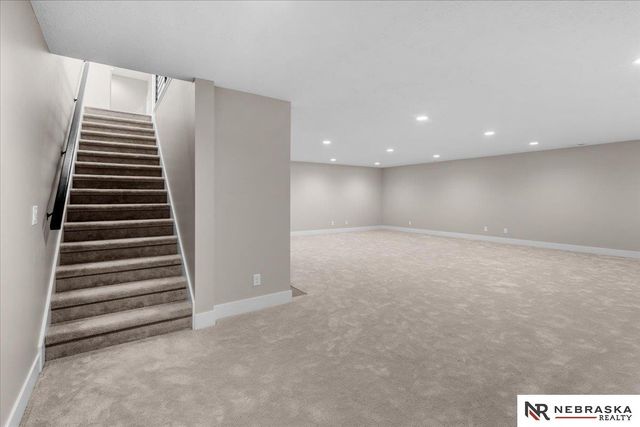 8825 Ranch Gate Road, Lincoln, NE 68520