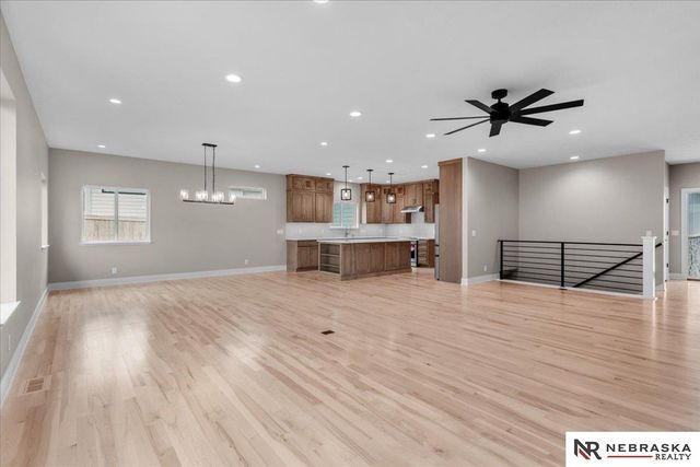8825 Ranch Gate Road, Lincoln, NE 68520