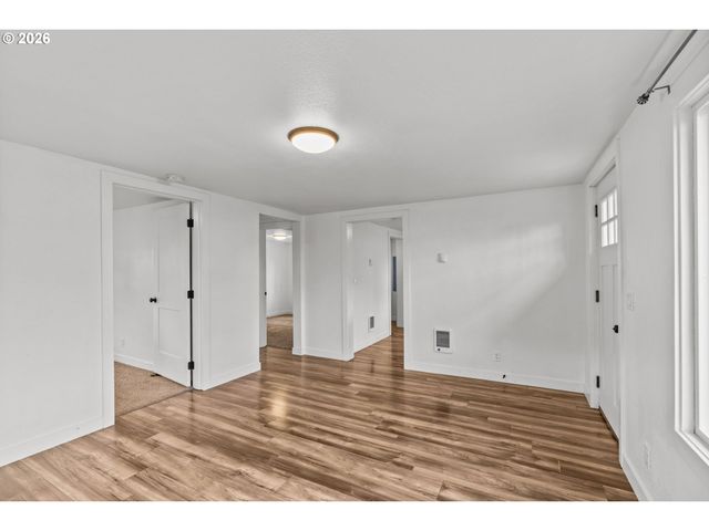 280 BAXTER St, Eugene, OR 97402