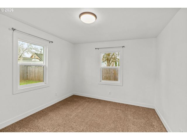 280 BAXTER St, Eugene, OR 97402