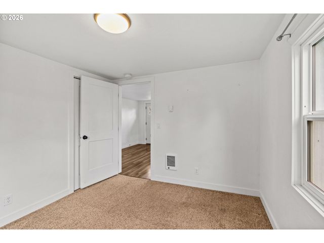 280 BAXTER St, Eugene, OR 97402