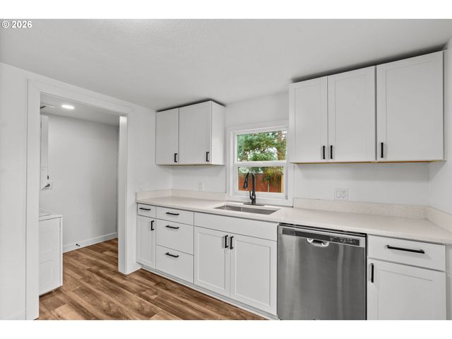 280 BAXTER St, Eugene, OR 97402