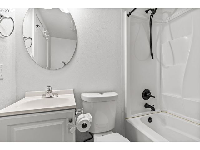 280 BAXTER St, Eugene, OR 97402