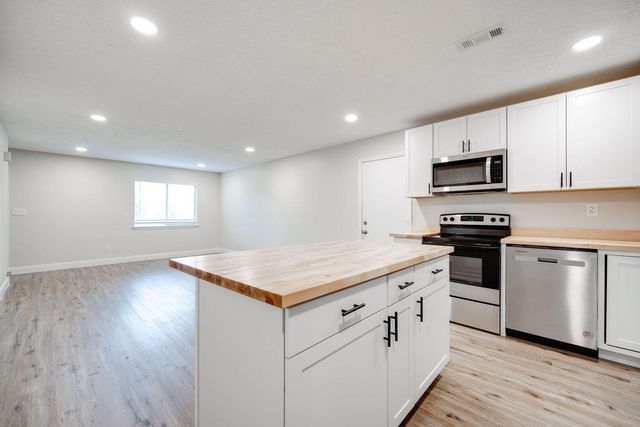 2323 Green Forest Drive A, Chattanooga, TN 37406