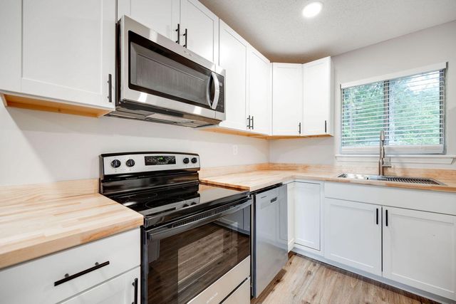 2323 Green Forest Drive A, Chattanooga, TN 37406