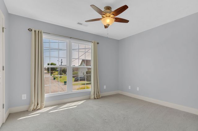 3974 Kristen St, Spring Hill, TN 37174