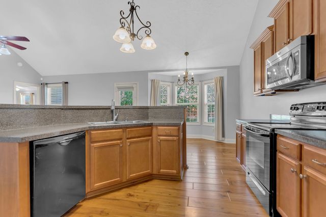 3974 Kristen St, Spring Hill, TN 37174