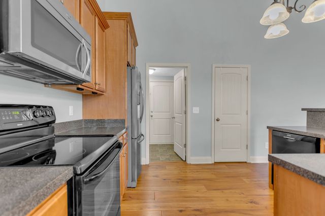 3974 Kristen St, Spring Hill, TN 37174