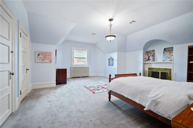 123 Woodland Rd, Squirrel Hill, PA 15232