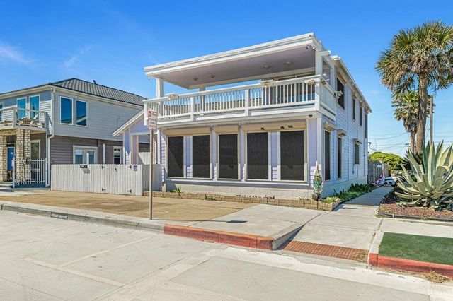 3102 Avenue S, Galveston, TX 77550