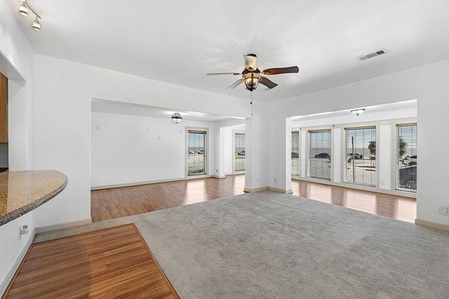 3102 Avenue S, Galveston, TX 77550