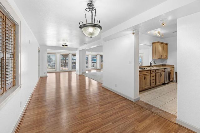 3102 Avenue S, Galveston, TX 77550