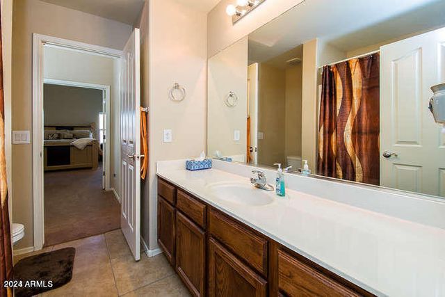 19488 N Falcon Lane, Maricopa, AZ 85138