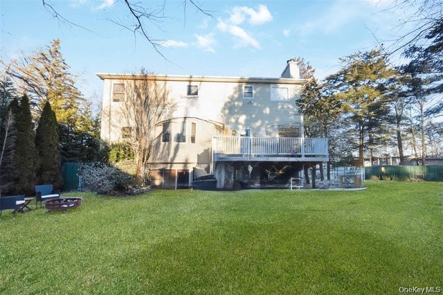 1680 lake Avenue, Merrick, NY 11566