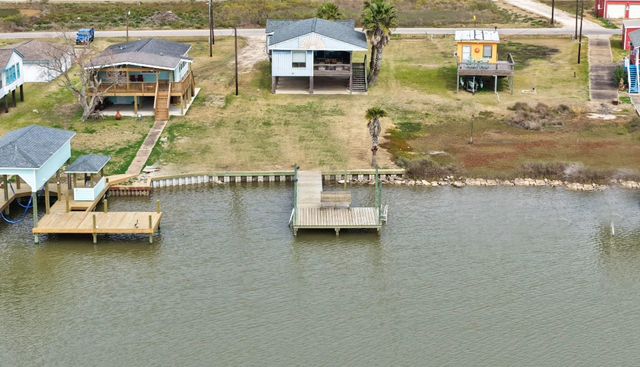 388 County Road 616, Sargent, TX 77414