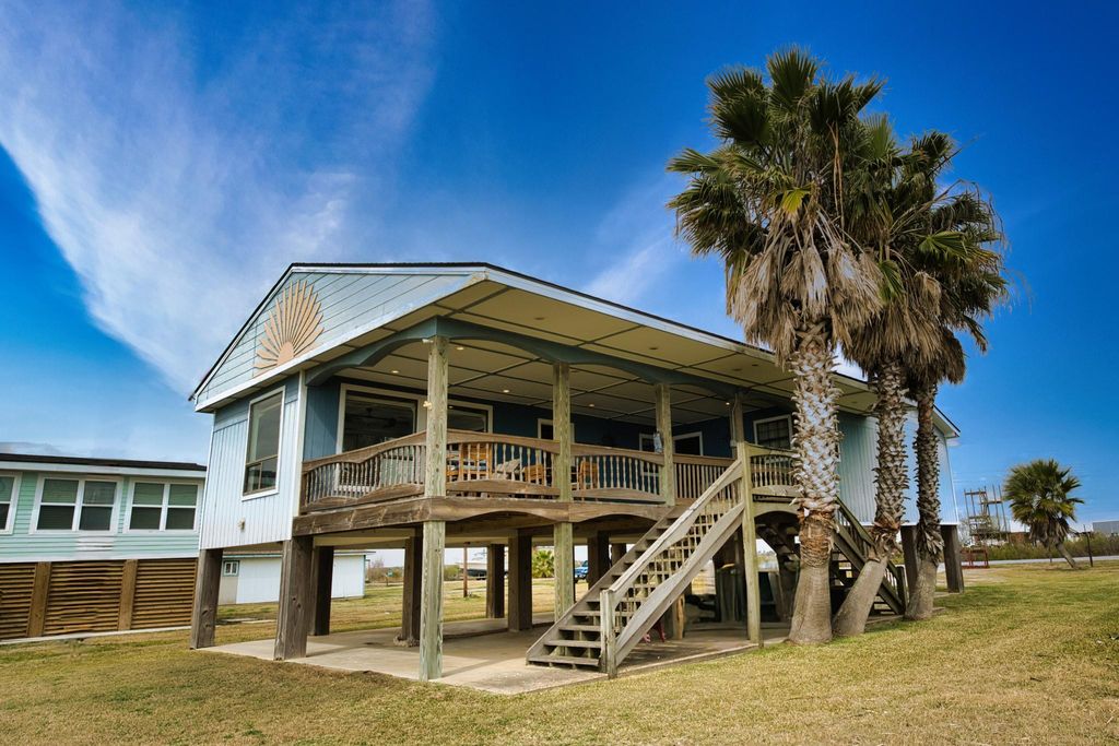 388 County Road 616, Sargent, TX 77414