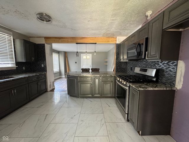 6702 Jackson Street, Indianapolis, IN 46241