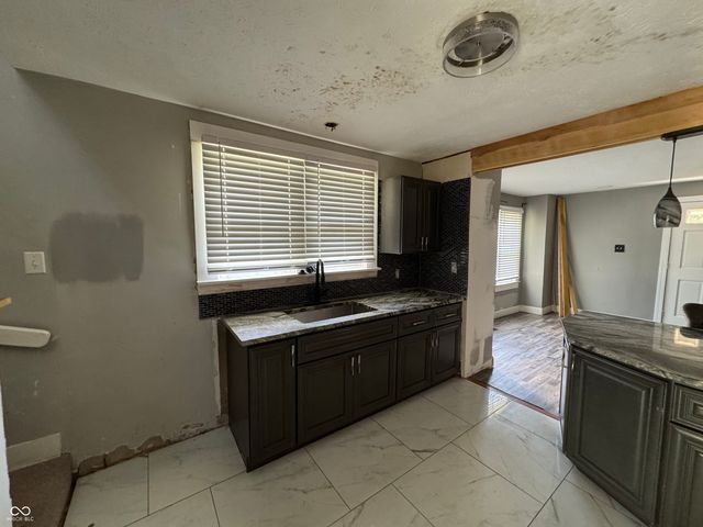 6702 Jackson Street, Indianapolis, IN 46241