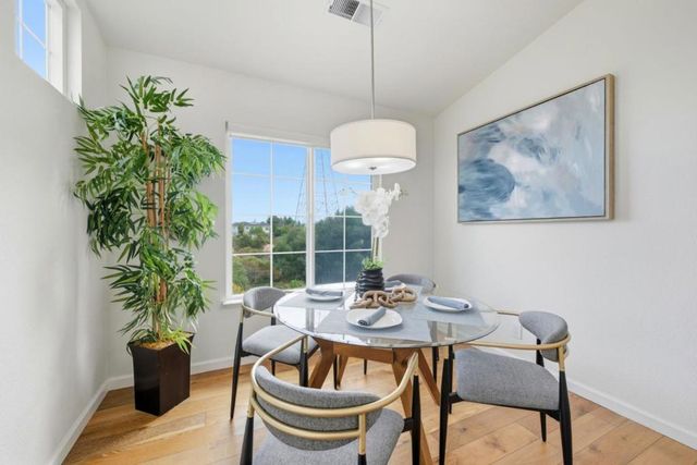 123 Positano Circle 406, Redwood City, CA 94065