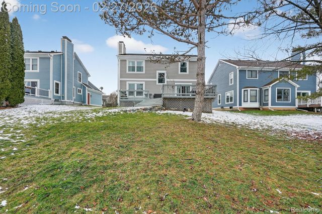 801 Linden Way, Auburn Hills, MI 48326