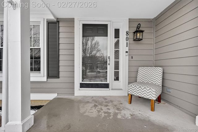 801 Linden Way, Auburn Hills, MI 48326
