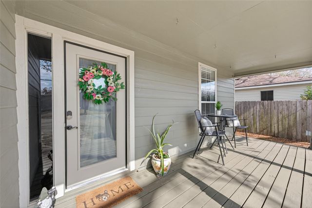 214 Texas Street, Tomball, TX 77375