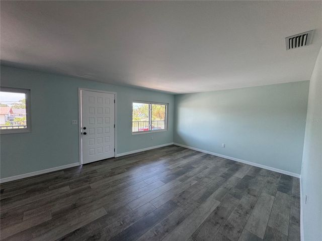 1258 BARBARA DRIVE 202, Venice, FL 34285