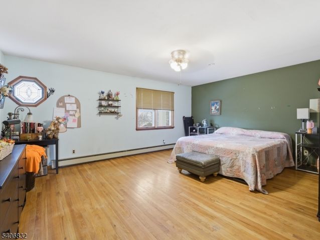 82 Pleasant Pl, Kearny Town, NJ 07032