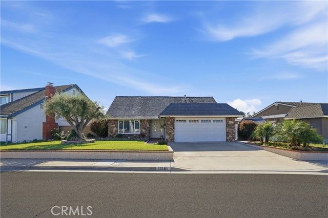 16181 Huxley, Westminster, CA 92683