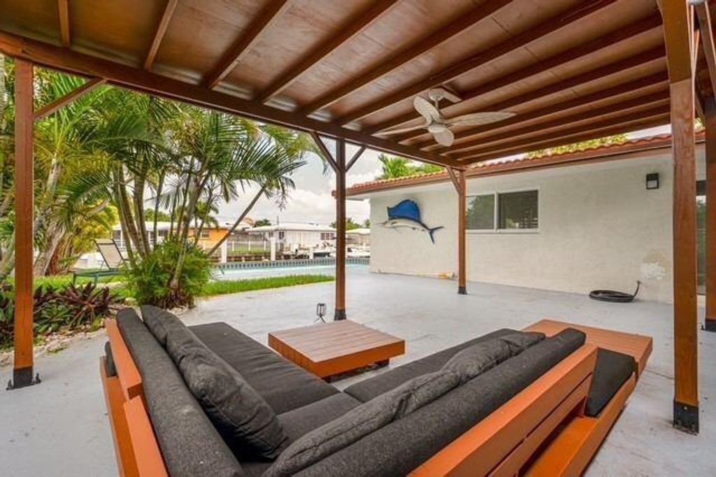 1740 NE 64th Street, Fort Lauderdale, FL 33334