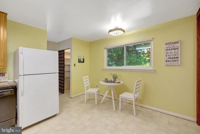 4252 BERRITT ST, Fairfax, VA 22030