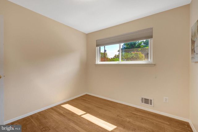 4252 BERRITT ST, Fairfax, VA 22030