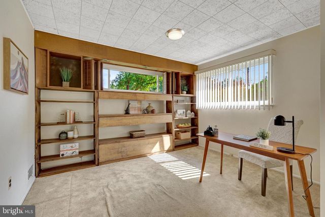4252 BERRITT ST, Fairfax, VA 22030
