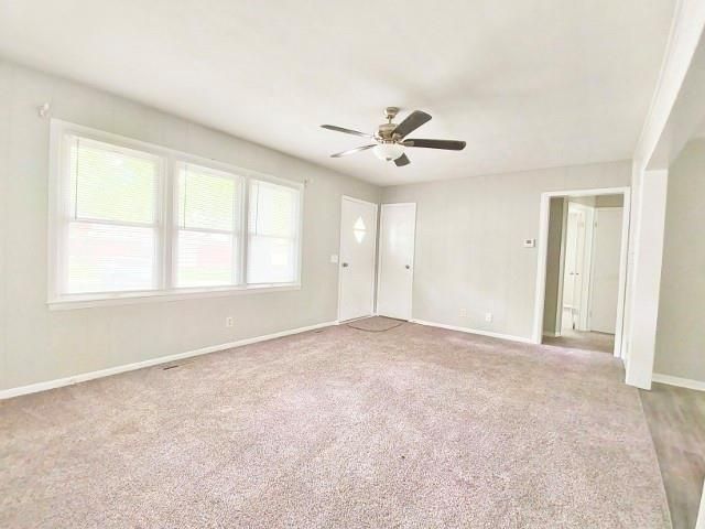 303 22nd Street, Blue Springs, MO 64015