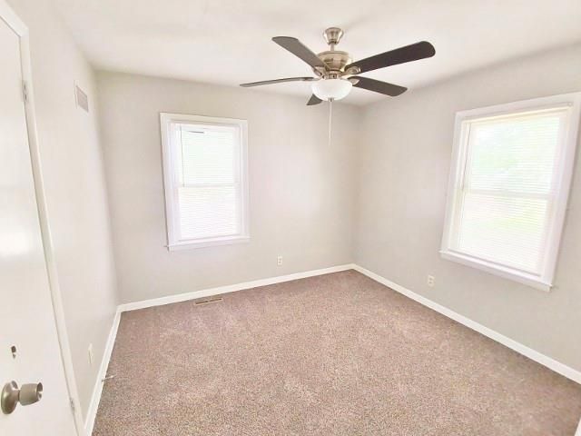 303 22nd Street, Blue Springs, MO 64015