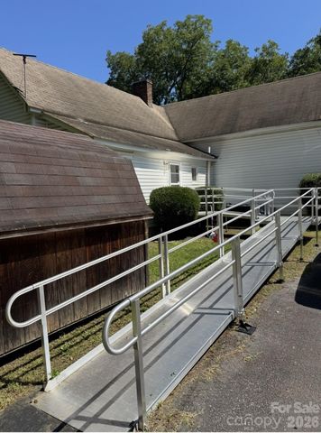 429 E Cemetery Street, Salisbury, NC 28144