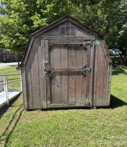 429 E Cemetery Street, Salisbury, NC 28144