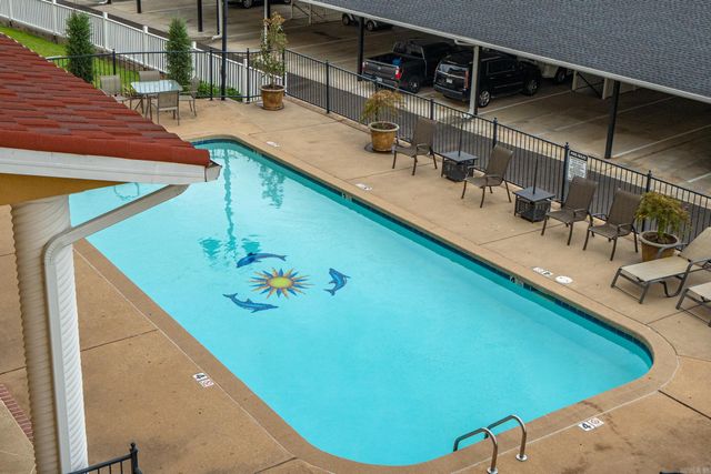 130 Grand Isle Dr Apt 1D, Hot Springs, AR 71913
