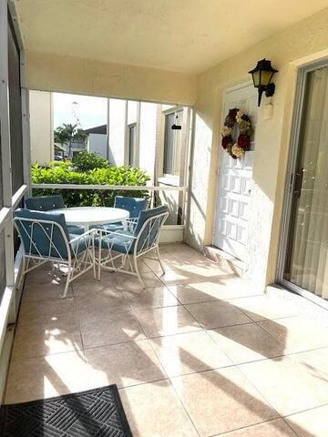 5839 La Pinata Boulevard C-1, Greenacres, FL 33463