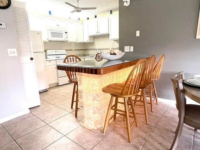 5839 La Pinata Boulevard C-1, Greenacres, FL 33463