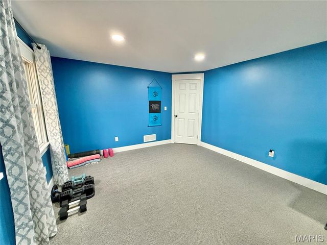 13001 Woodland Groves Place, Hannibal, MO 63401