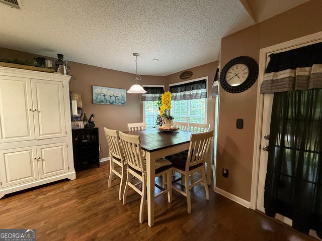 408 Twinflower Drive, Mount Airy, GA 30563