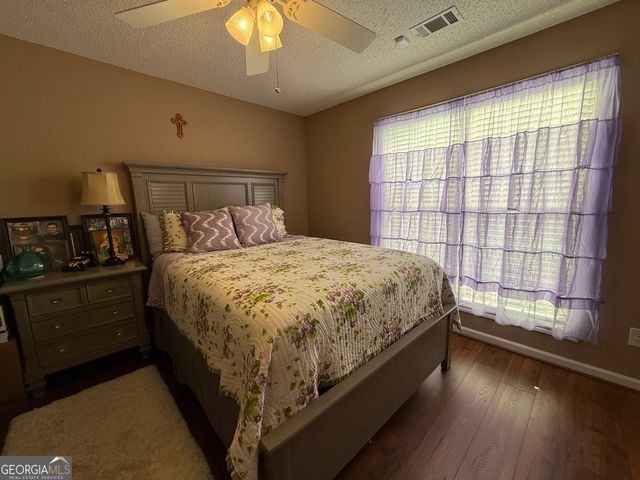 408 Twinflower Drive, Mount Airy, GA 30563