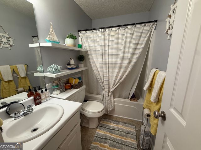 408 Twinflower Drive, Mount Airy, GA 30563